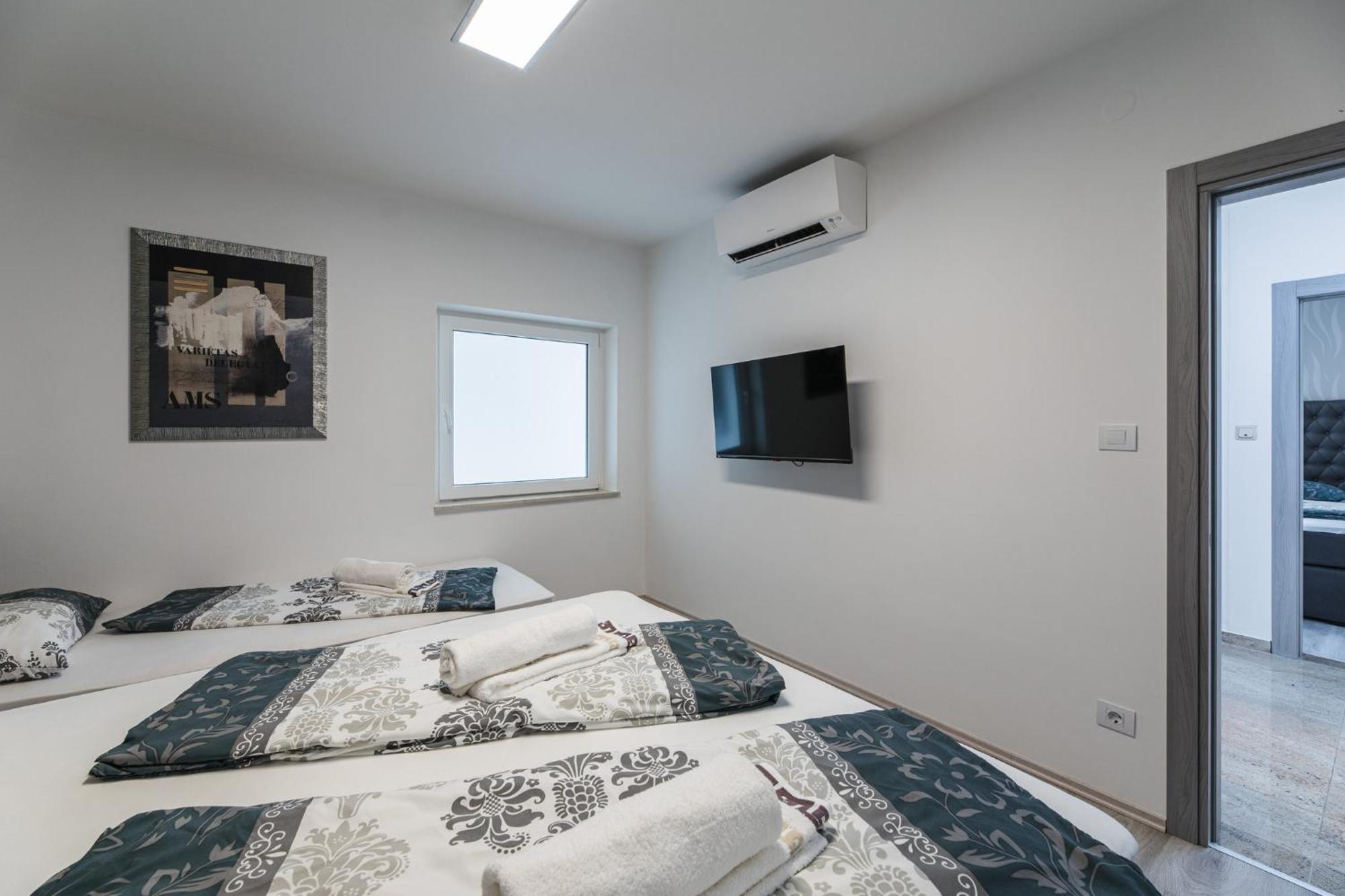 Villa Vivien Crikvenica Szoba fotó